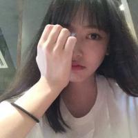 女孩の 早上开心的事就是：裹