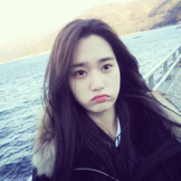 女孩の 早上开心的事就是：裹