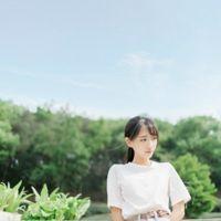 愿你被这个世界温柔以待。 也许那只是说谎的一种