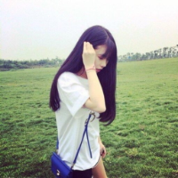 你醒来的时候阳光在草地上飞扬。 如果只是遇见，不能停