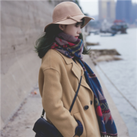 《美女琳》 成长是一场残忍的掠夺