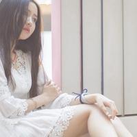 终于我与风烟俱净的你再无瓜葛。 我不断让自己变得优秀