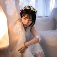 终于我与风烟俱净的你再无瓜葛。 我不断让自己变得优秀