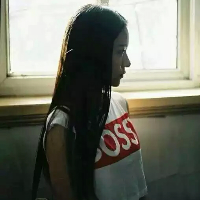 我喜欢海 你却喜欢浪 因为，约还没有赴，你