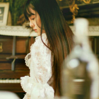 这里美女琳 没有比安静的厕所更适