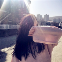 广交朋友，少碰感情。