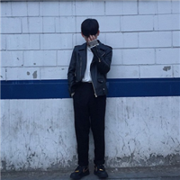 也许幸福就是：小狗慵