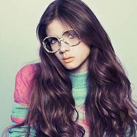 莪也是个幸福的女子。