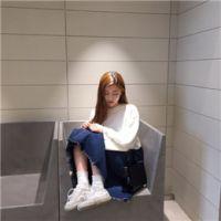 林俢臣：感情淡了还有什么话可再言 你说过的话我写的到处