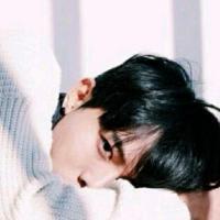 扮她伴他 人应该有力量揪着自己