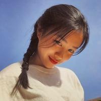KarRoy 年轻的时候，连多愁善