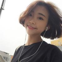 太主动换来的往往都是太冷漠 我学会了带着面具微笑