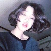太主动换来的往往都是太冷漠 我学会了带着面具微笑