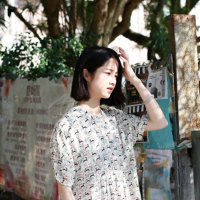 《美女琳》 最是那一低头的温柔，