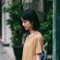 《美女琳》 多看看比尔盖茨的钱，