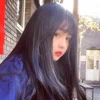 她叫吴优我相信不止我一个人喜欢她。 希望我有足够的幸运能