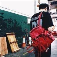 Lin. 累的时候才能平静的看