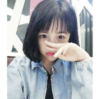 总有一天我要拿着话筒唱着情歌给他听 要乖要长大要不负众望