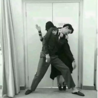 第一次发 我一次一次的相信爱情