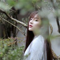 阿沁一人走 不必得到大众欢呼与恭