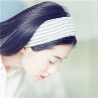安全感就是牵着你的手闭着眼都敢走 我不知道我在等待什么