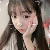 萌妹哟. 小时候家里很穷买不起