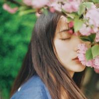 用心找女头 无法拒绝悲伤的诱惑，