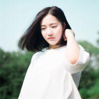 有些人有些话不表于情藏于心 你是我光年之后的旧知