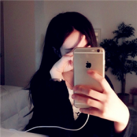 女 闭上眼，以为我能忘记