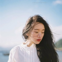 《美女琳》 傾我半世流離，換迩笑