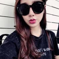 陌大大：墨镜美女 我有一颗好似诺基亚般