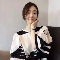 漂亮女头像  我不说你懂得 很多人喜欢做两件事：