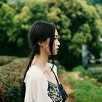 青春期的爱情是精神鸦
