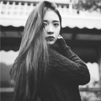 你偎美人膝 我做沙场王 可能在我左右，你才追