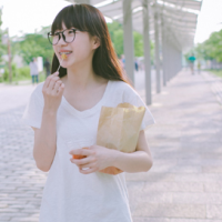 十元 ·少女灵魂的纯洁是由
