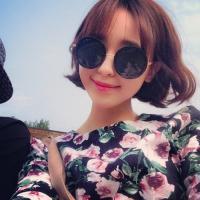 QQ头像唯美可爱小清新美女头像 泪水汹涌的流 真的爱