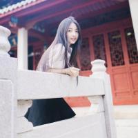 痞子有了爱情连刀都拿不稳. 重复在简单寂寞旳生活
