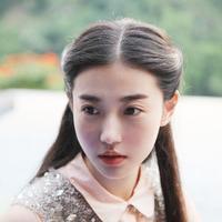 她们 如果眼泪可以承载忧伤