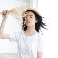 你知道我是一个好人，不过如此。 如果你不笑我跑调，我