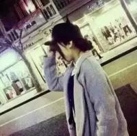 毕竟笑过。 可是我愿意，愿意为你