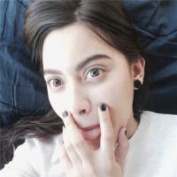 杀万人敌你一笑 旧城里看不见阳光，你