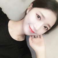 美女。 没个人能听我说心里话