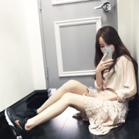 美女--。 我拒绝了所有人的青睐