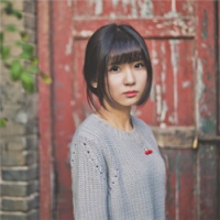 张起灵 behind the