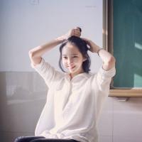 我走过的孤独很黑 我们只能是朋友，无论
