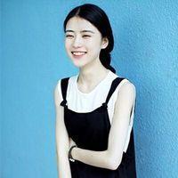 余生请你多多指教。 ╰ァ呵、穿白衬衣的男