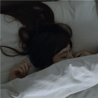 吻一下如何 我把青春耗在暗恋里