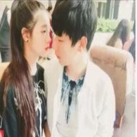 我在故事里游荡，多少