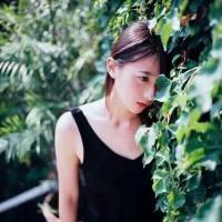 你愿意说故事给我听吗？ 并不是每个女孩都可以