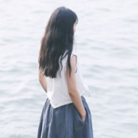 蹙眉 你是我爱过，痛过，哭